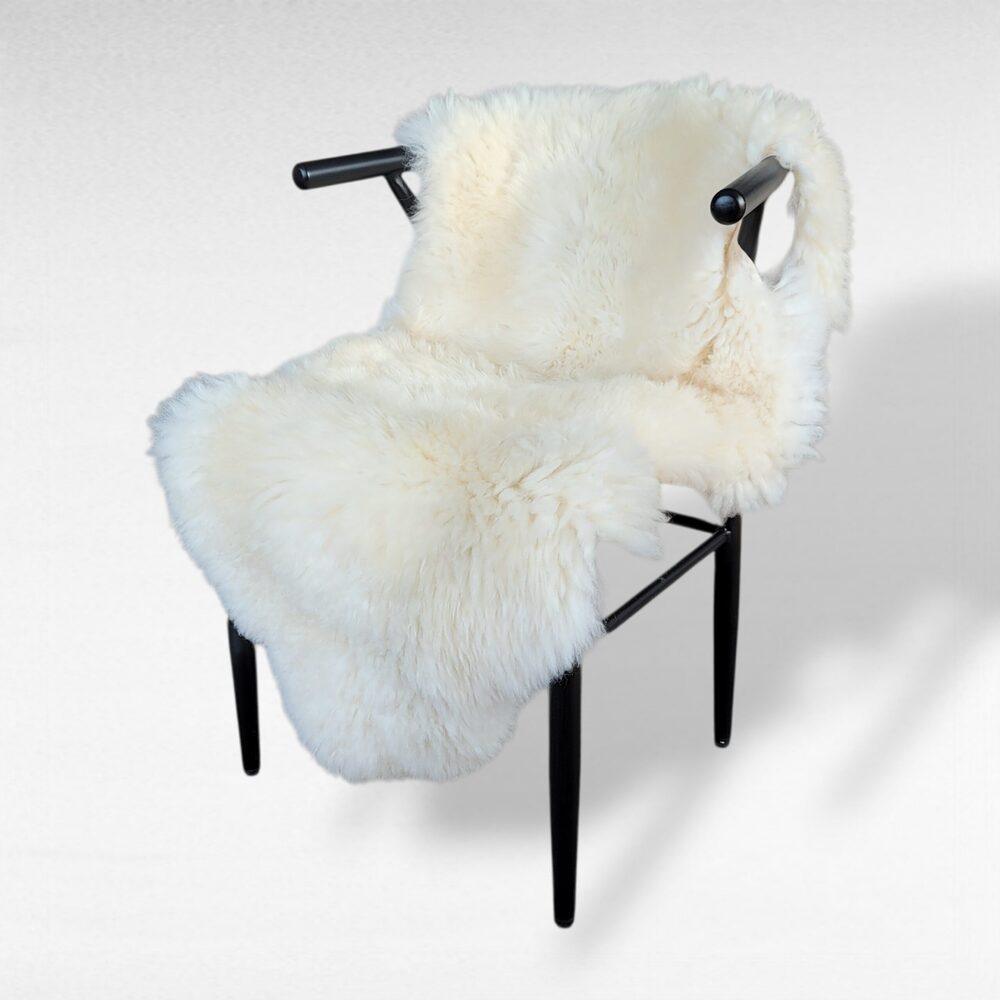 Classic Sheepskin Off-White 49" x 30"